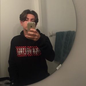 Meet your Posher, Jeremiah